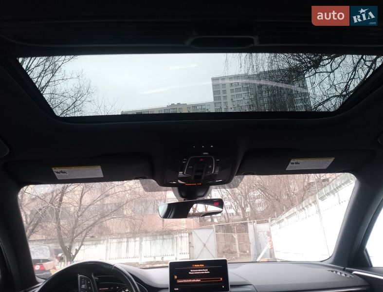Седан Audi A4 2016 в Киеве
