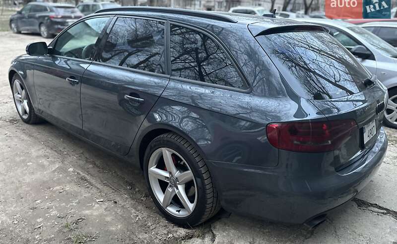 Универсал Audi A4 2010 в Одессе