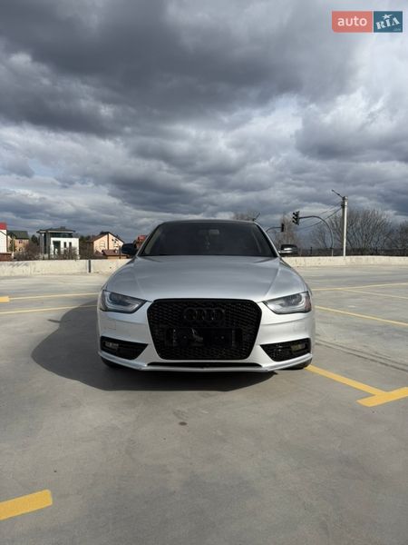Седан Audi A4 2012 в Тернополі