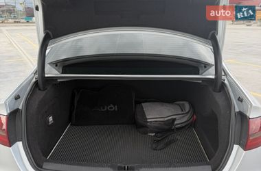 Седан Audi A4 2012 в Тернополе