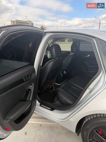 Седан Audi A4 2012 в Тернополі