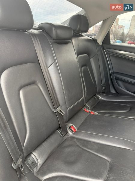 Седан Audi A4 2012 в Тернополі