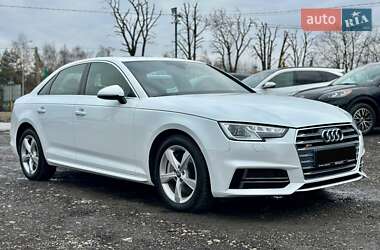 Седан Audi A4 2019 в Львове