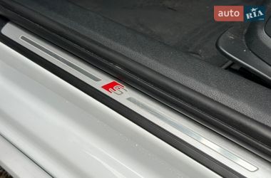 Седан Audi A4 2019 в Львове
