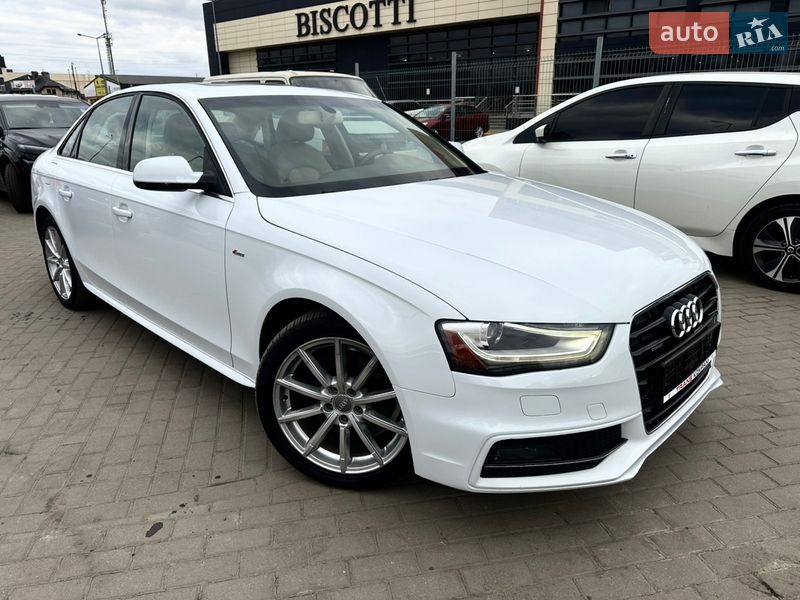 Седан Audi A4 2014 в Львові