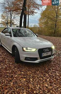 Седан Audi A4 2014 в Калуші