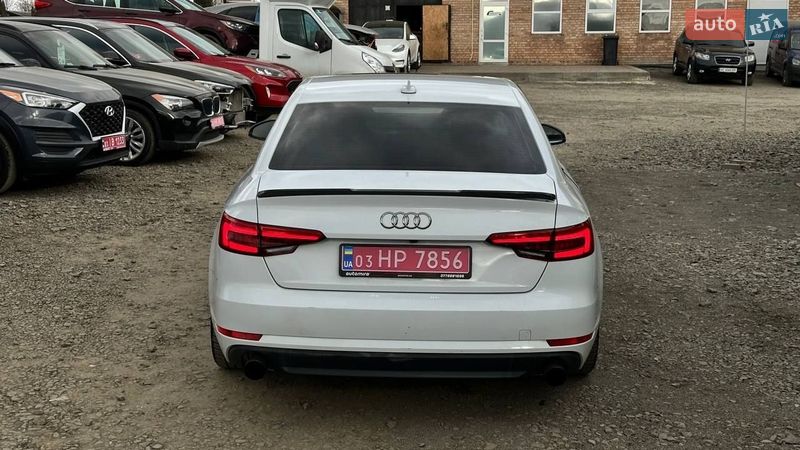 Седан Audi A4 2016 в Луцьку