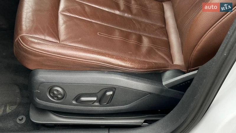 Седан Audi A4 2016 в Луцьку