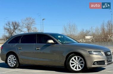Универсал Audi A4 2008 в Киеве