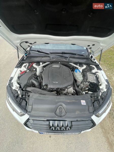 Седан Audi A4 2016 в Львові