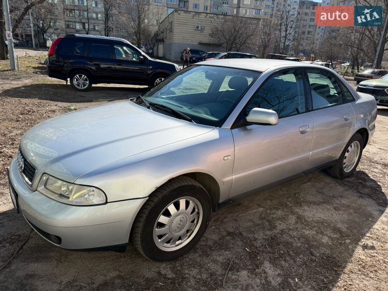 Седан Audi A4 1999 в Києві фото 2 Седан Audi A4 1999 в Києві