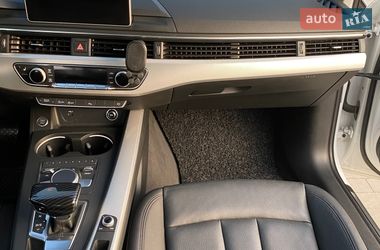 Седан Audi A4 2018 в Виннице