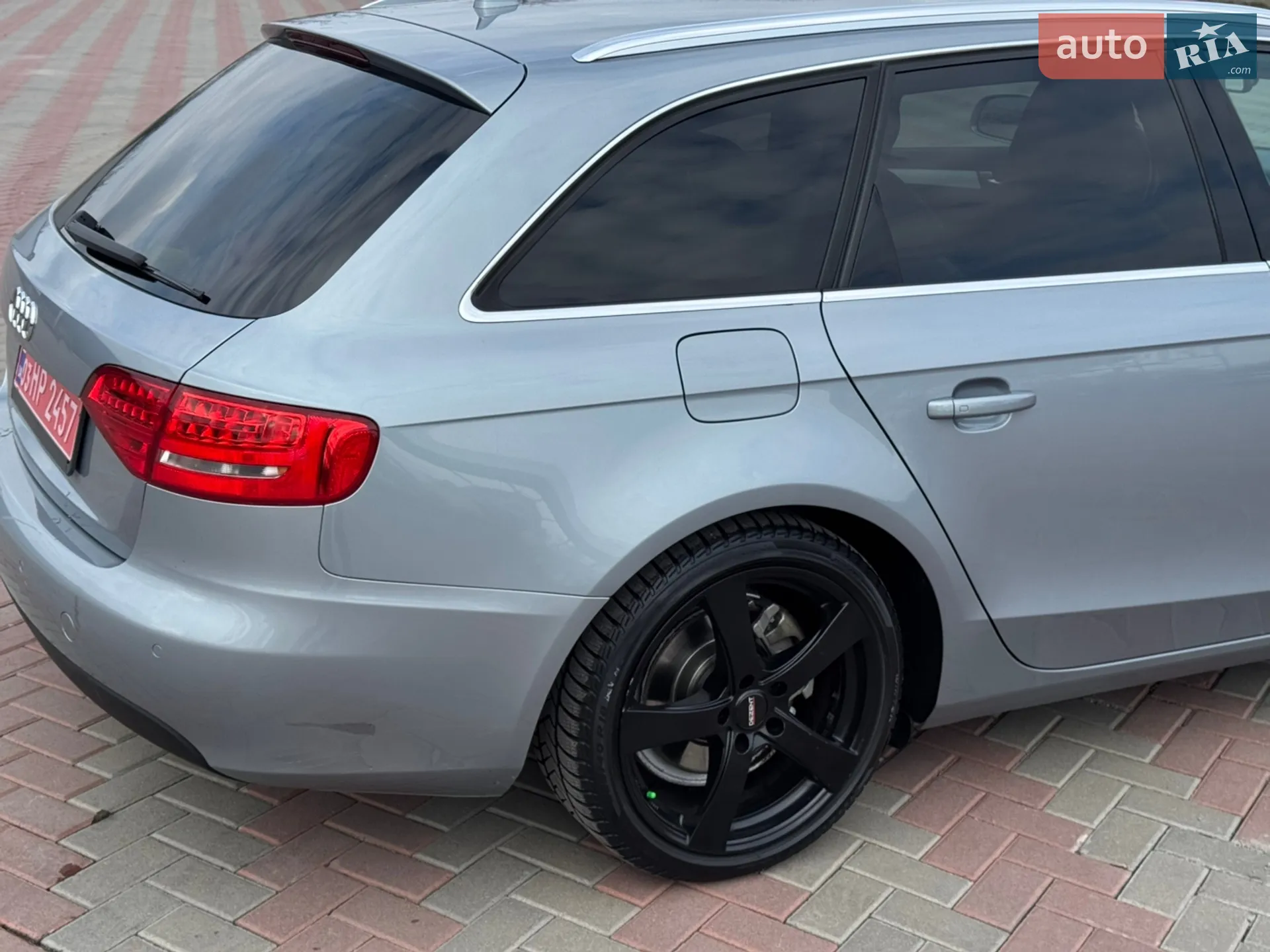 2011 Audi A4 - мініатюра 21
