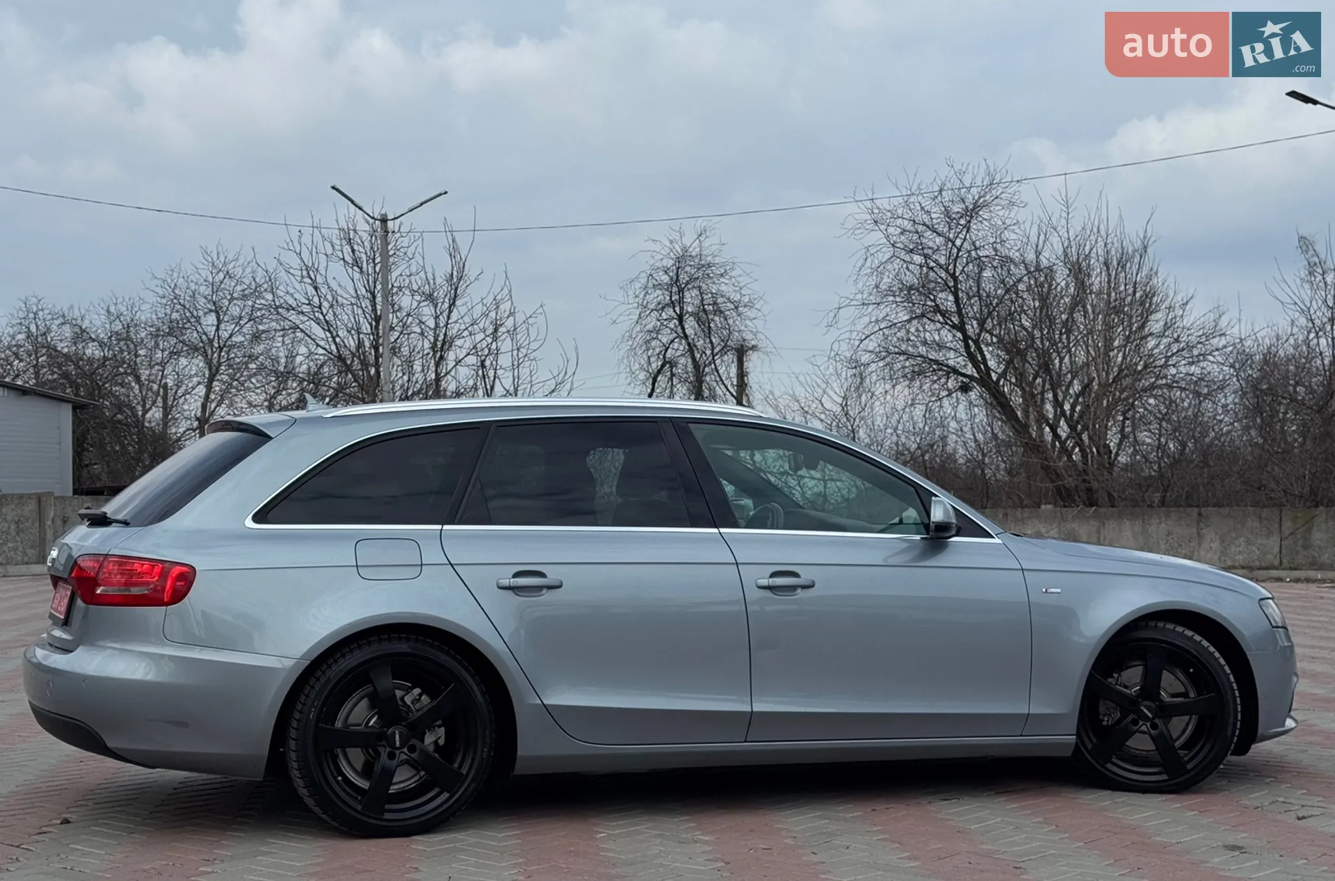 2011 Audi A4 - мініатюра 24
