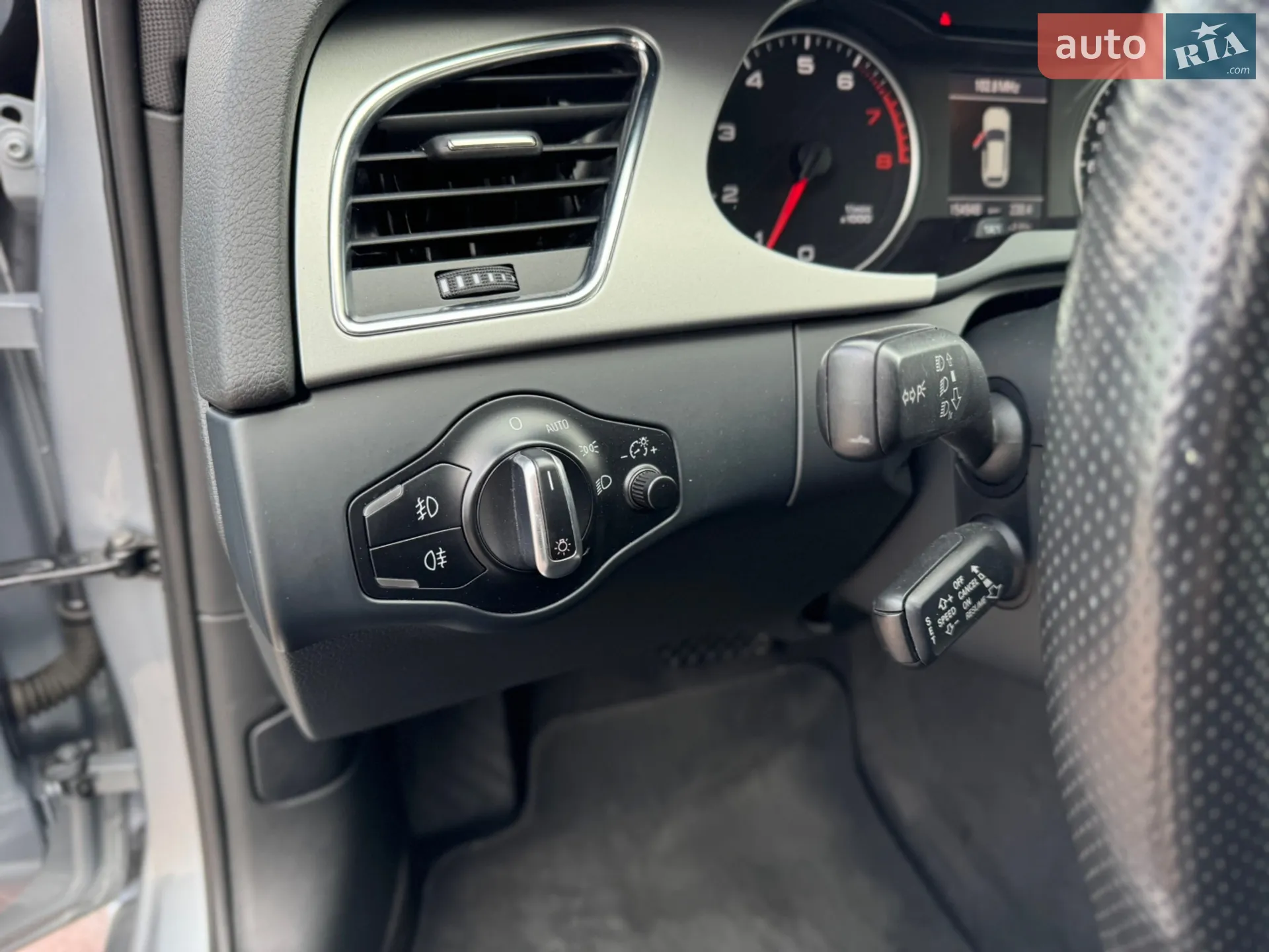 2011 Audi A4 - мініатюра 28