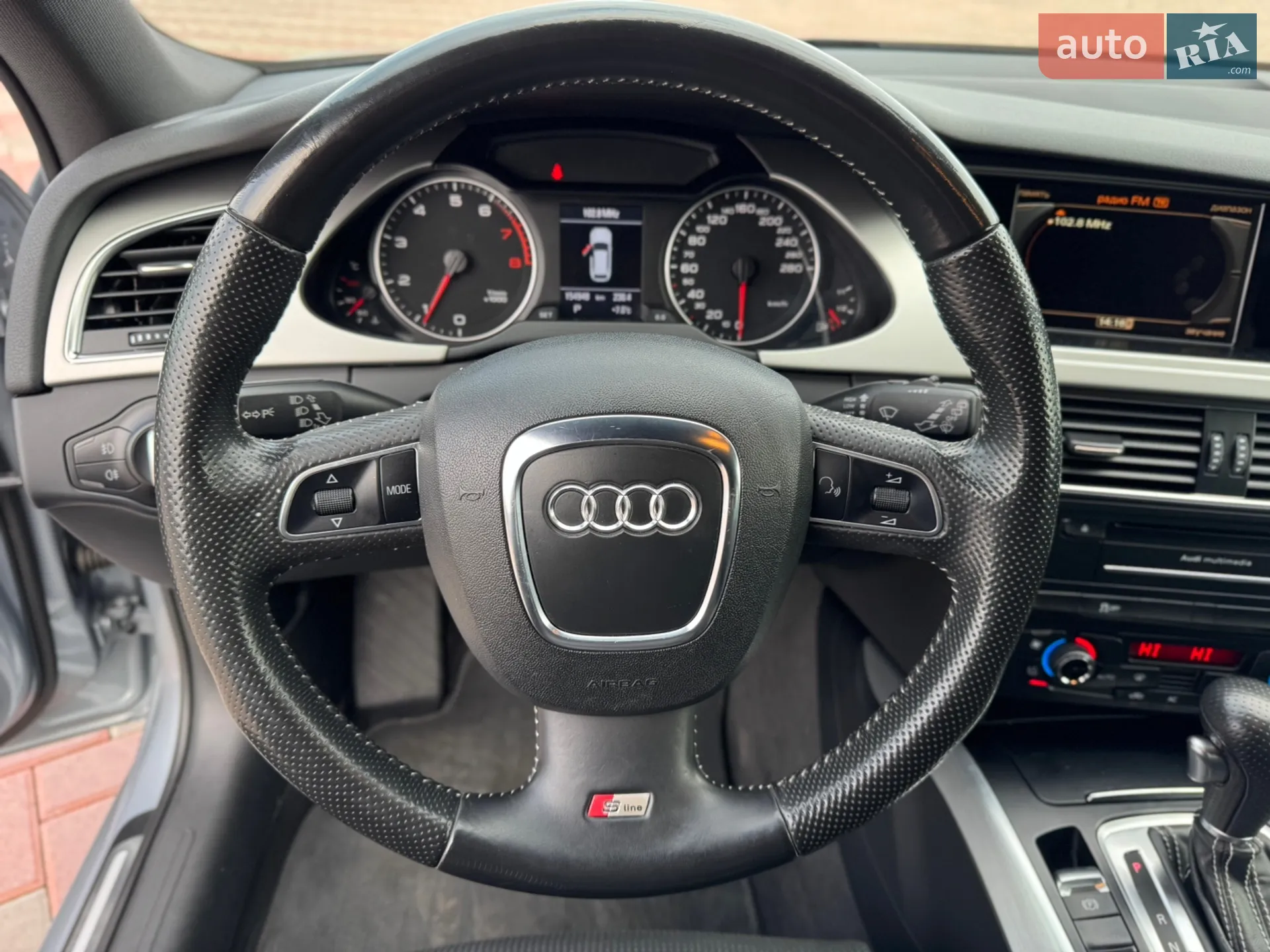 2011 Audi A4 - мініатюра 29