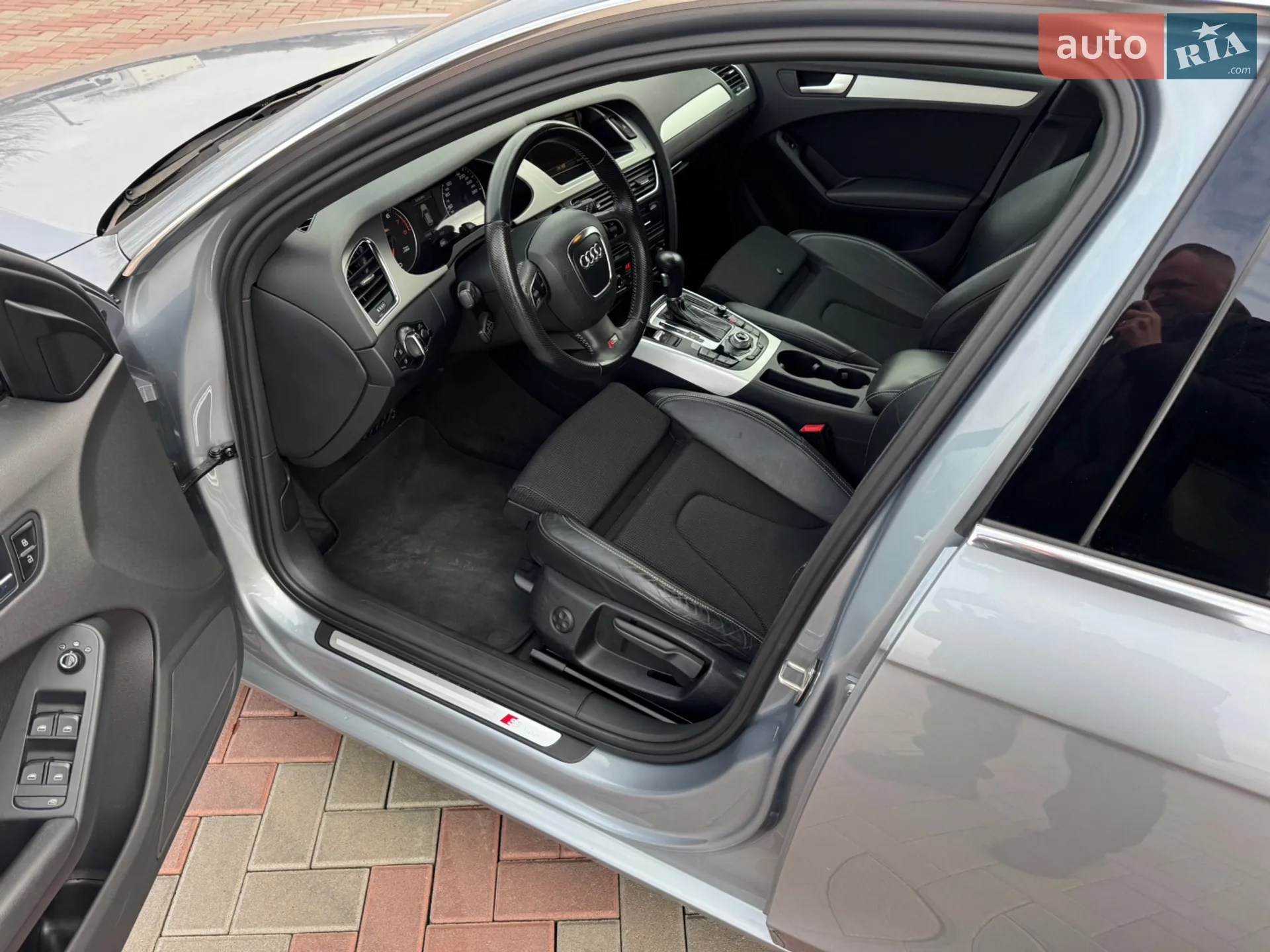 2011 Audi A4 - мініатюра 38