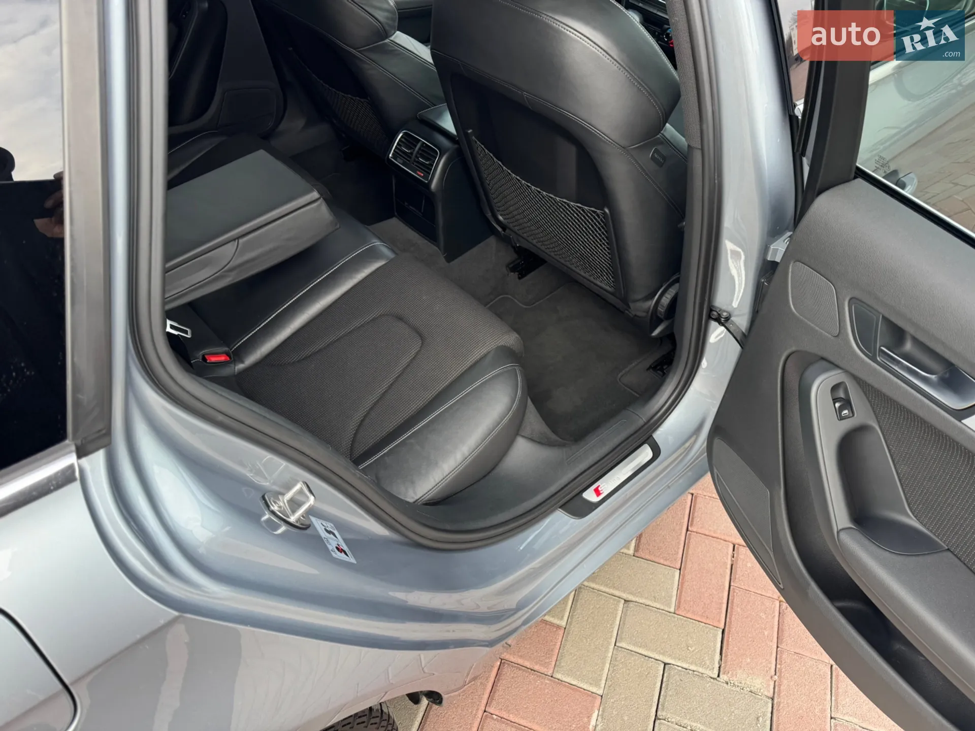2011 Audi A4 - мініатюра 49