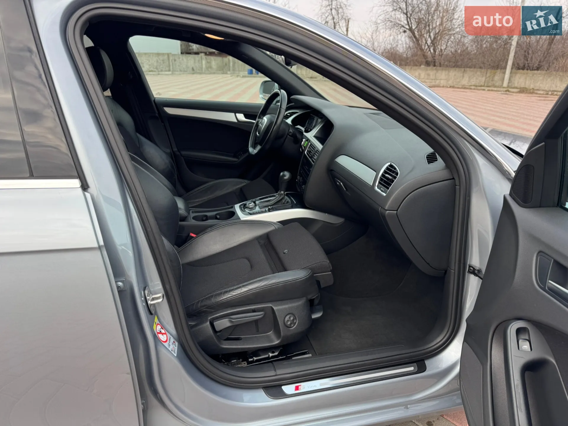 2011 Audi A4 - мініатюра 51