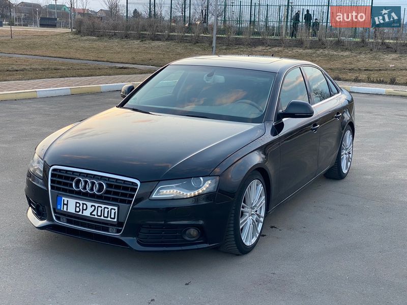 Седан Audi A4 2009 в Ирпене