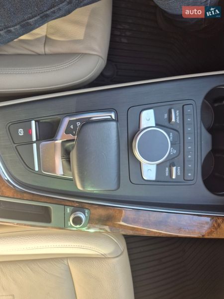 Седан Audi A4 2017 в Луцке