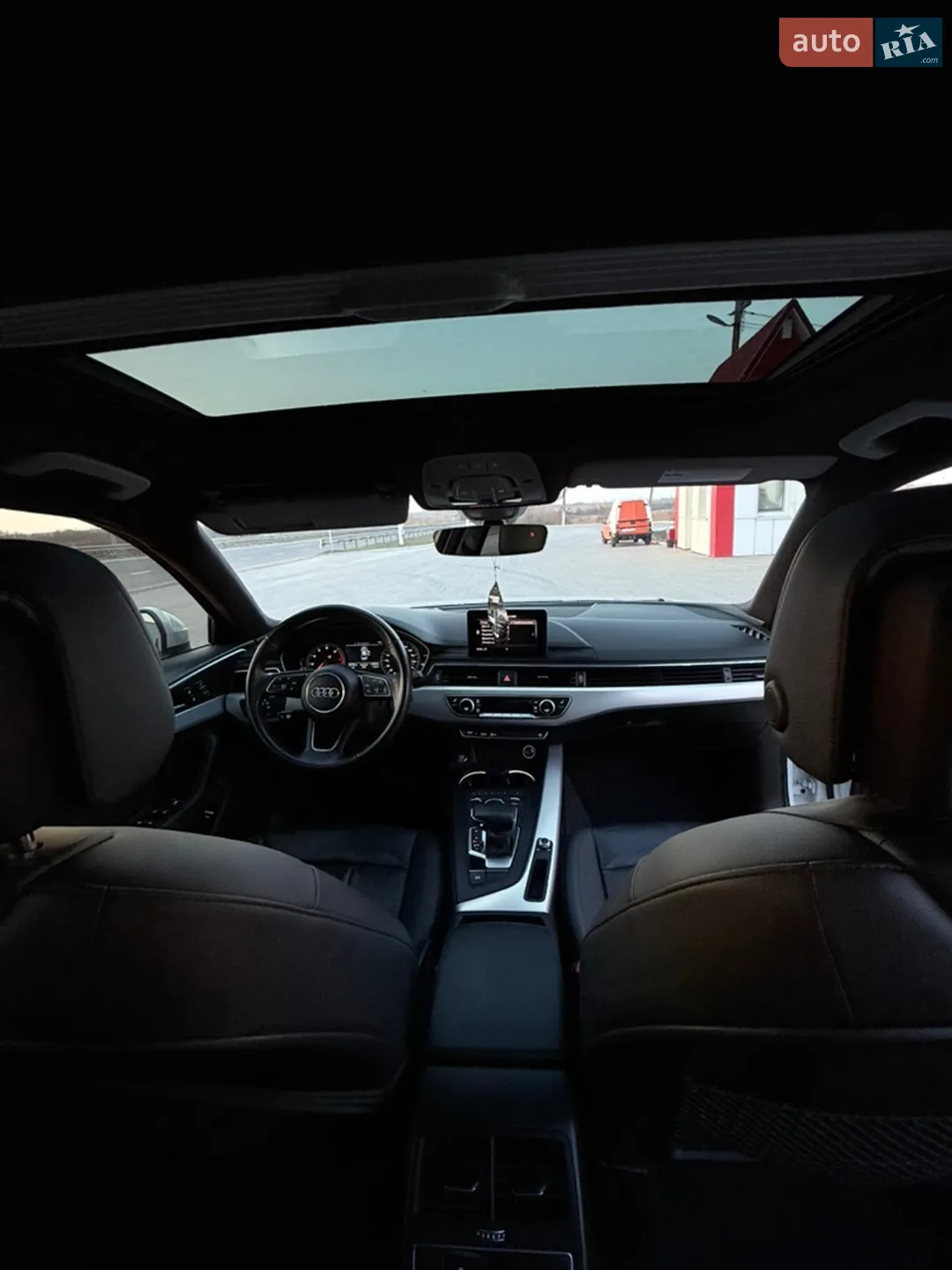 2017 Audi A4 - мініатюра 17