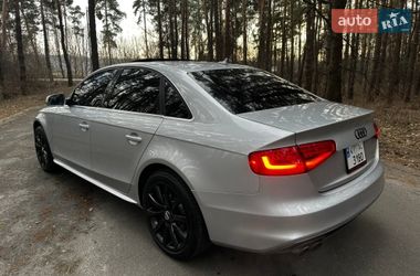 Седан Audi A4 2013 в Обухове