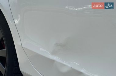 Седан Audi A4 2012 в Львове