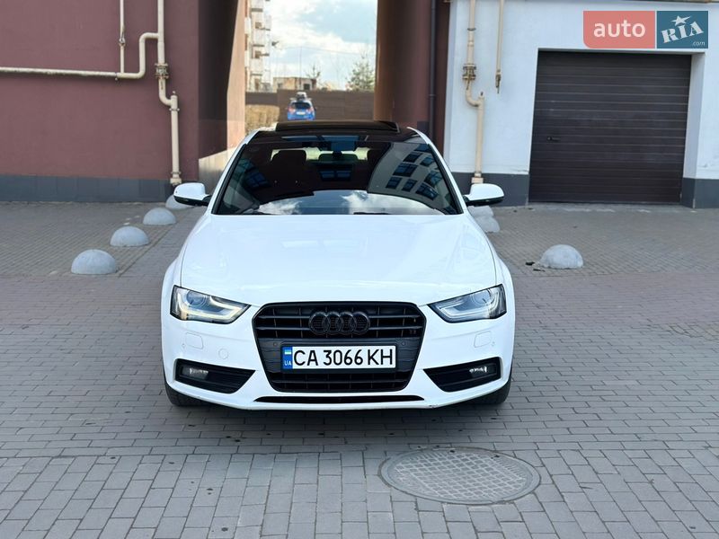Седан Audi A4 2015 в Києві