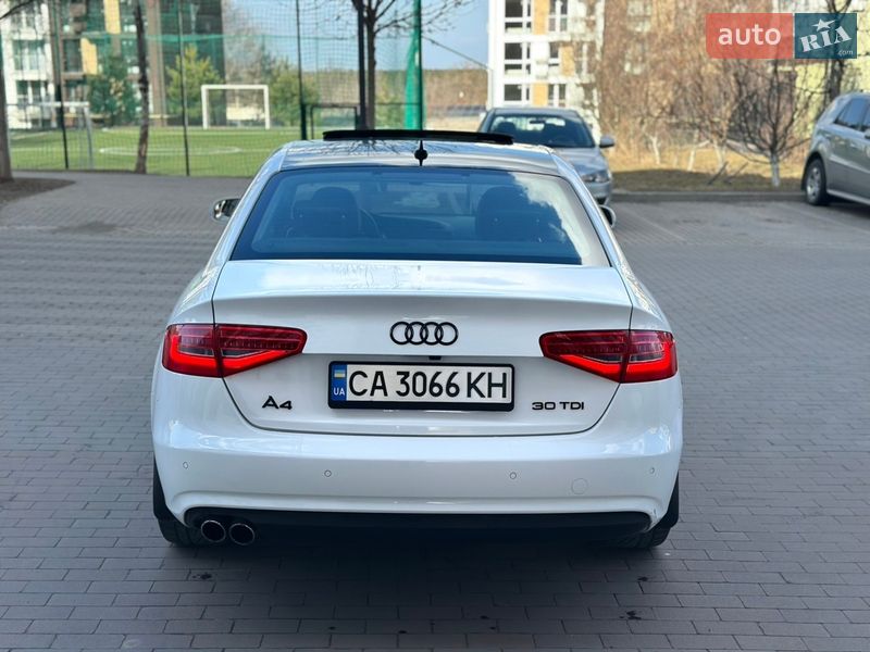 Седан Audi A4 2015 в Києві