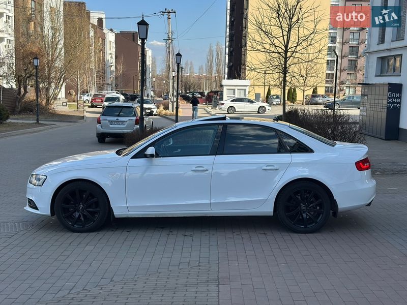 Седан Audi A4 2015 в Києві