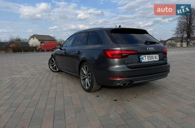 Универсал Audi A4 2015 в Долине