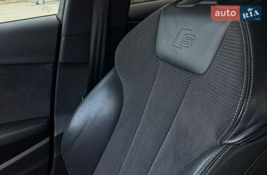 Универсал Audi A4 2015 в Долине