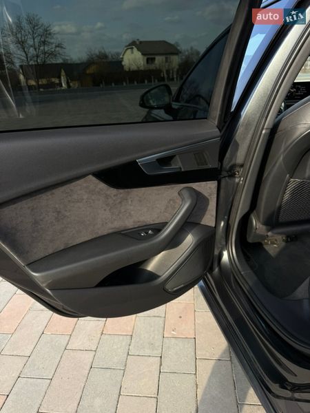 Универсал Audi A4 2015 в Долине
