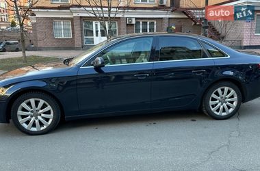 Седан Audi A4 2011 в Киеве