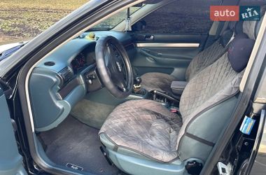 Седан Audi A4 1998 в Виннице