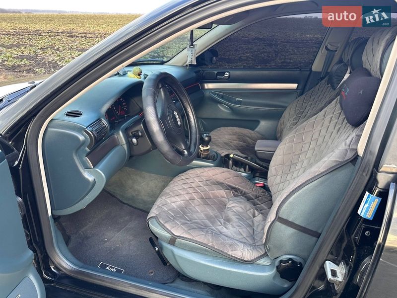 Седан Audi A4 1998 в Виннице