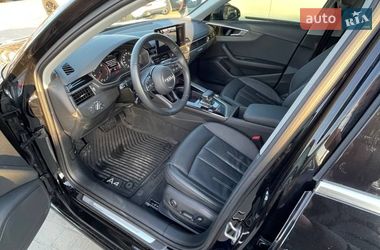 Седан Audi A4 2021 в Львове