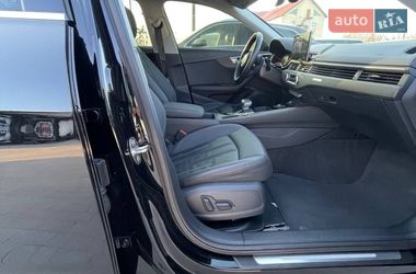 Седан Audi A4 2021 в Львове
