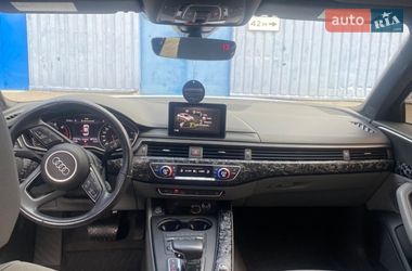 Седан Audi A4 2018 в Днепре