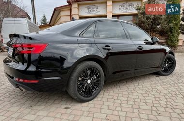 Седан Audi A4 2017 в Черновцах