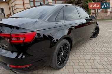 Седан Audi A4 2017 в Черновцах
