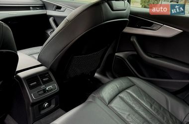 Седан Audi A4 2017 в Черновцах