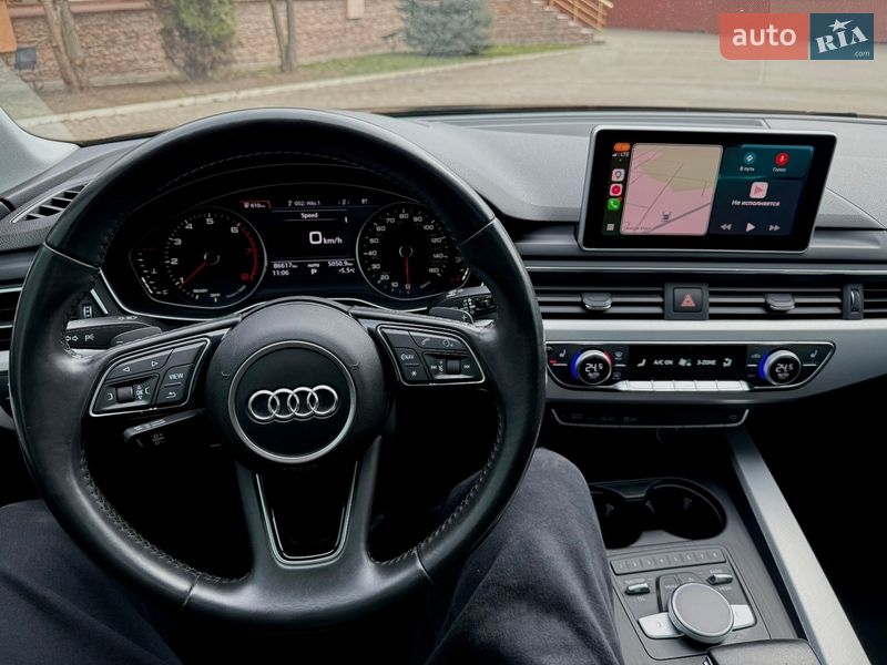 Седан Audi A4 2017 в Черновцах