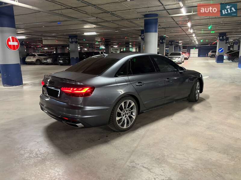 Седан Audi A4 2019 в Харькове