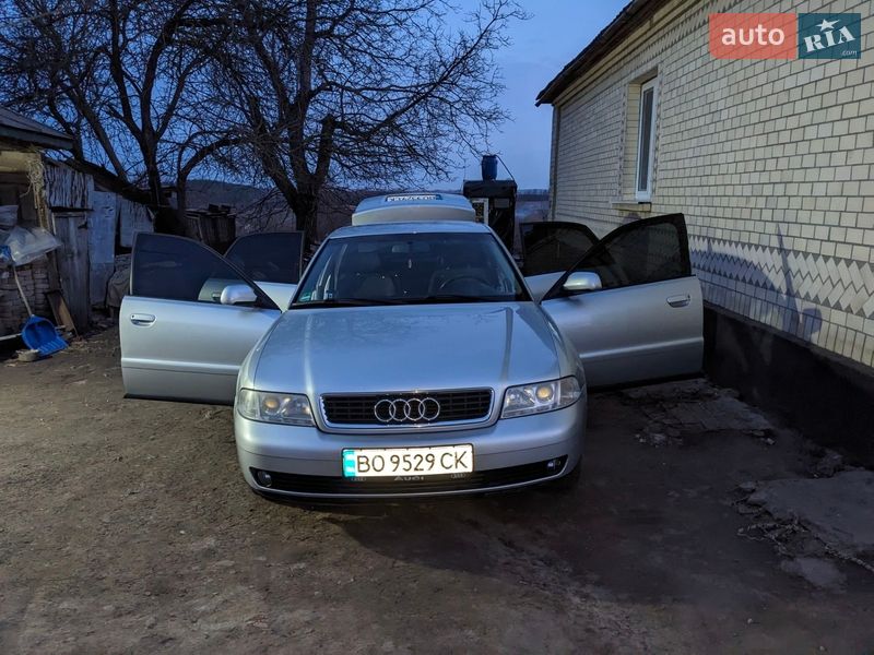 Седан Audi A4 1999 в Коровьем фото 10 Седан Audi A4 1999 в Коровьем