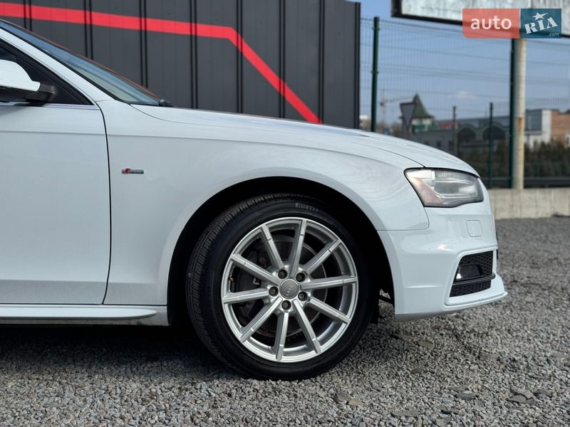 Седан Audi A4 2013 в Луцьку