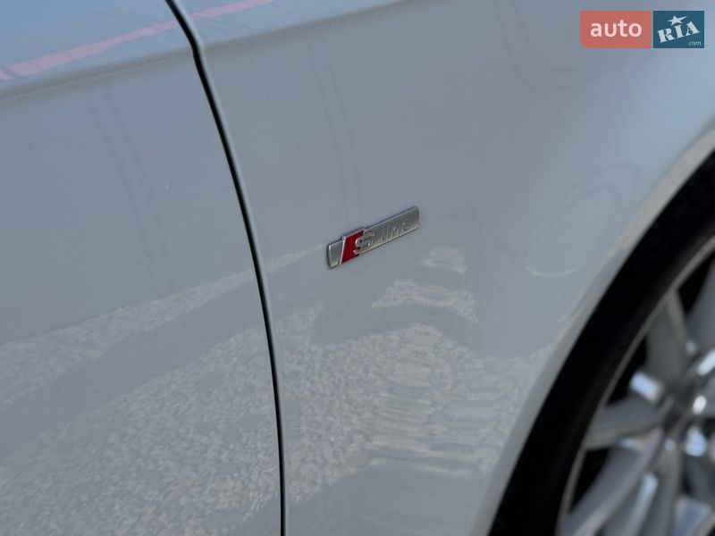 Седан Audi A4 2013 в Луцьку