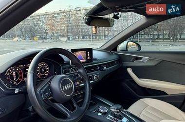 Седан Audi A4 2017 в Киеве