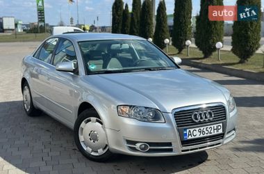 Седан Audi A4 2005 в Сарнах